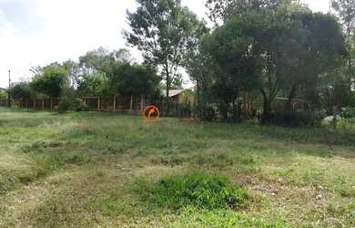 Imagem: O terreno possui 3500m² de Área e está localizado em Capão