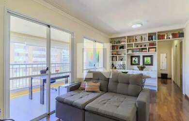 Imagem: O apartamento possui 3 Dormitórios, 3 Banheiros, 2 Vagas na