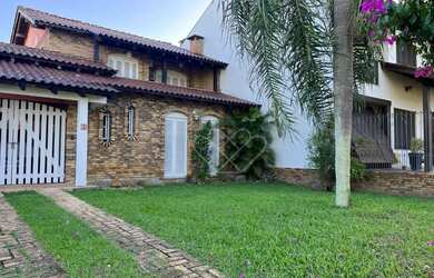 Imagem 2: Casa com Piscina e Amplo Quintal no Centro de Gravataí 3 Dormitórios...