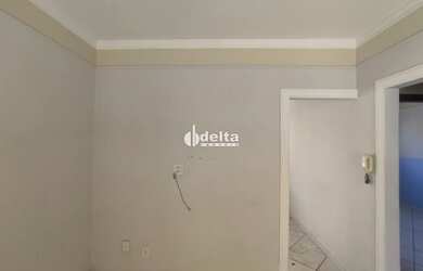 Imagem 4: Casa com 2 quartos disponível para locação no bairro Saraiva em Uberlândia-MG