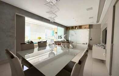 Imagem: O apartamento possui 3 Dormitórios, 3 Banheiros, 2 Vagas na