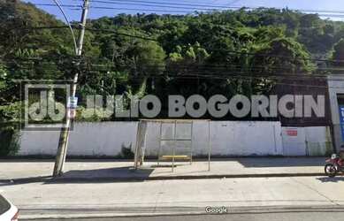 Imagem: O terreno possui 5.854m² de Área e está localizado em Vargem