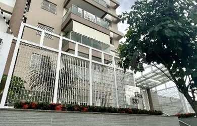 Imagem: O apartamento possui 4 Dormitórios, 4 Banheiros, 2 Vagas na