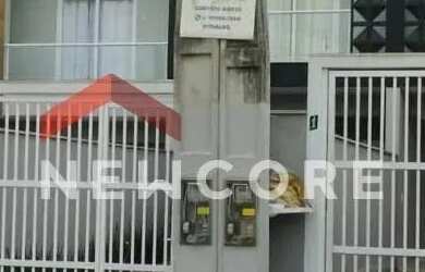 Imagem: A casa em condomínio possui 2 Dormitórios, 3 Banheiros, 2