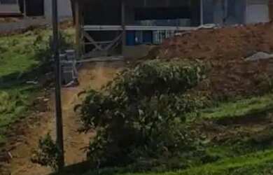 Imagem: O terreno possui 600m² de Área e está localizado em Centro