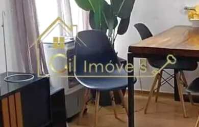 Imagem: O apartamento possui 2 Dormitórios, 1 Banheiro, 1 Vaga na garagem