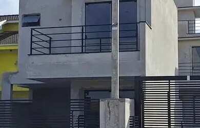 Imagem: SOBRADO NO XAXIM - NOVOS