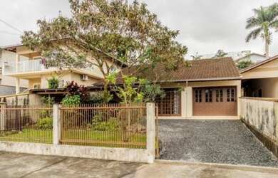 Imagem: A casa está localizado em João Pessoa, Jaraguá do Sul à