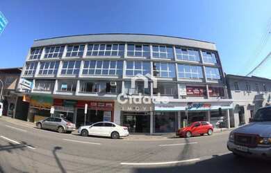 Imagem: O depósito possui 34m² de Área e está localizado em Centro