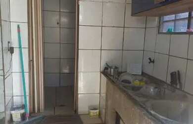 Imagem: A casa possui 2 Dormitórios, 1 Banheiro, 10m² de Área e