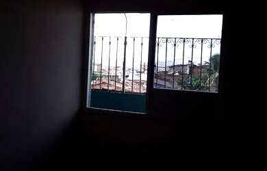 Imagem: O apartamento possui 2 Dormitórios, 1 Banheiro e está localizado