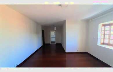 Imagem: O apartamento possui 2 Dormitórios, 2 Banheiros, 79m² de Área