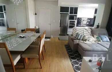 Imagem: O apartamento possui 2 Dormitórios, 2 Banheiros, 1 Vaga na