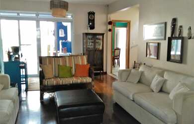 Imagem 1: Vendo Sobrado alto padrão, 3 suítes, 3 vagas, sauna,Hidromassagem, forno...