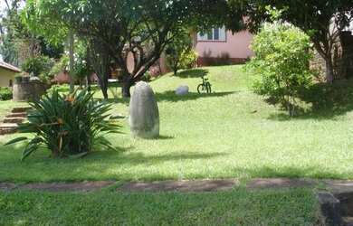 Imagem: O terreno possui 482m² de Área, Imóvel novo e está localizado