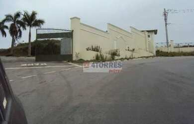 Imagem: O terreno possui 736m² de Área e está localizado em Caucaia