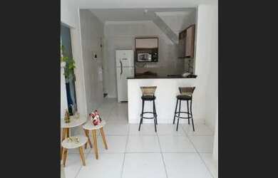 Imagem: A casa possui 2 Dormitórios, 1 Banheiro, 1 Vaga na garagem