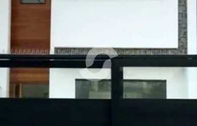 Imagem 2: Casa para venda tem 180 metros quadrados com 3 quartos em Piratininga...