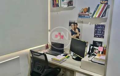 Imagem: O apartamento possui 2 Dormitórios, 2 Banheiros, 1 Vaga na