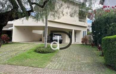 Imagem: A casa em condomínio possui 3 Dormitórios, 4 Banheiros, 4