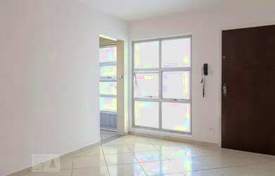 Imagem: O apartamento possui 2 Dormitórios, 2 Banheiros, 82m² de Área