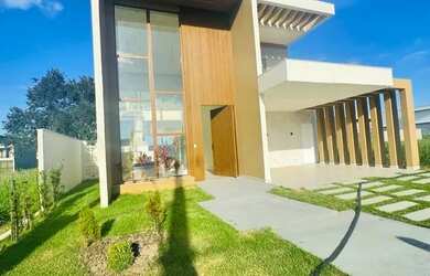 Imagem 2: Casa em condomínio fechado com estrutura de clube