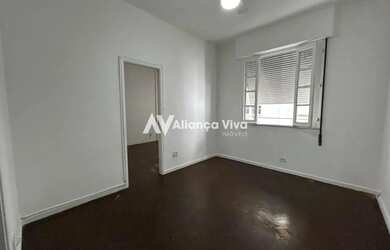 Imagem: O apartamento possui 1 Dormitório, 2 Banheiros e 44m² de Área