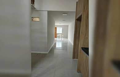 Imagem: A casa possui 5 Dormitórios, 4 Banheiros, 157m² de Área e