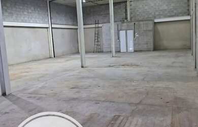 Imagem: O depósito possui 320m² de Área e está localizado em Taquara