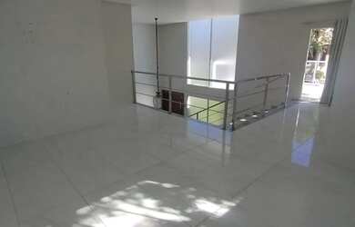 Imagem 9: Sobrado para aluguel e venda tem 220 metros quadrados com 3 quartos