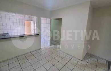 Imagem 12: Casa para aluguel, 3 quartos, 1 suíte, 1 vaga, RESIDENCIAL VIVIANE -...