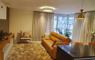 Imagem: O apartamento possui 3 Dormitórios, 3 Banheiros, 2 Vagas na