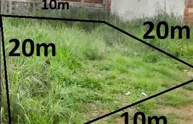 Imagem: O terreno possui 200m² de Área e está localizado em Vila
