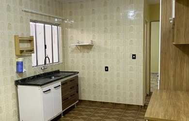 Imagem: A casa possui 1 Dormitório, 1 Banheiro, 60m² de Área e está