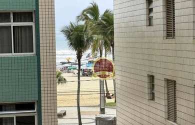 Imagem: O apartamento possui 1 Dormitório, 1 Banheiro, 1 Vaga na garagem