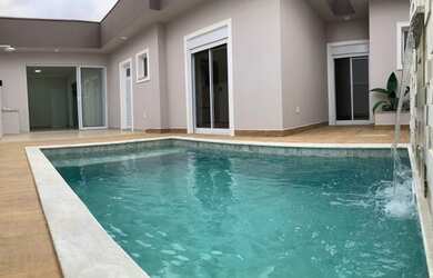 Imagem: A casa em condomínio possui 3 Dormitórios, 5 Banheiros, 4