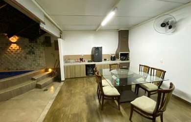 Imagem 11: Maravilhoso sobrado 3/4 com piscina em condomínio no Jardim Vila Boa