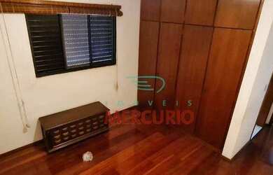 Imagem: O apartamento possui 2 Dormitórios, 2 Banheiros, 2 Vagas na