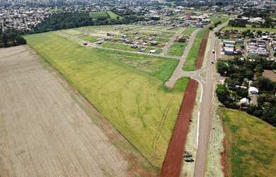 Imagem: O terreno possui 300m² de Área e está localizado em Brazmadeira