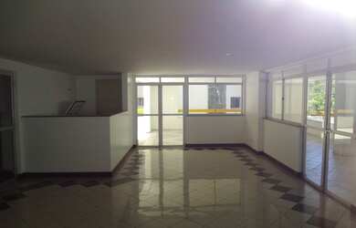 Imagem 2: DOIS QUARTOS CANDEAL. 75m² de Área, 1 Vaga na garageme2 Dormitórios