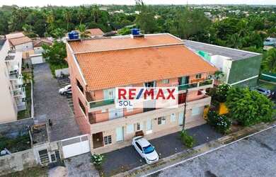 Imagem: A casa possui 4 Dormitórios, 2 Banheiros, 2 Vagas na garagem