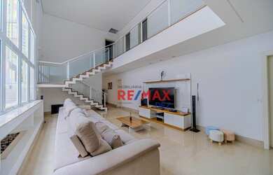 Imagem: A casa em condomínio possui 5 Dormitórios, 5 Banheiros, 5