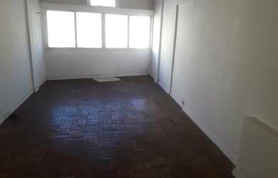 Imagem: Comercial/Industrial de 30 metros quadrados no bairro Tijuca