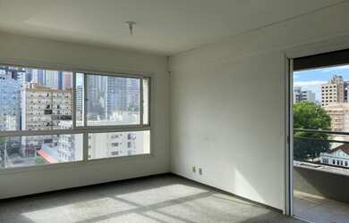 Imagem: O apartamento possui 2 Dormitórios, 1 Banheiro, 84m² de Área