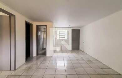 Imagem: A casa em condomínio possui 2 Dormitórios, 1 Banheiro, 70m²