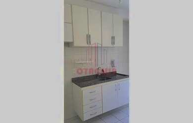 Imagem: O apartamento possui 2 Dormitórios, 1 Banheiro, 1 Vaga na garagem