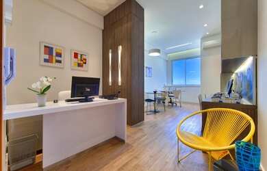 Imagem: O depósito possui 1 Vaga na garagem, 30m² de Área e está