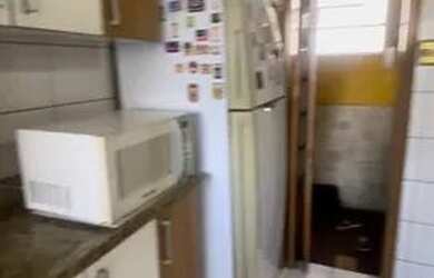 Imagem: O apartamento e possui 3 Dormitórios, Suítes, 2 Banheiros