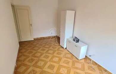 Imagem: O apartamento possui 1 Dormitório, 1 Banheiro, 60m² de Área