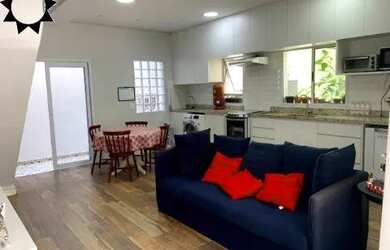 Imagem: A casa em condomínio à venda possui 3 Dormitórios, 2 Banheiros